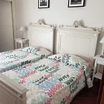 De Charme Casa Fundevila Hotel
