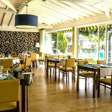 Hotell De Charme Casa Fundevila 3*