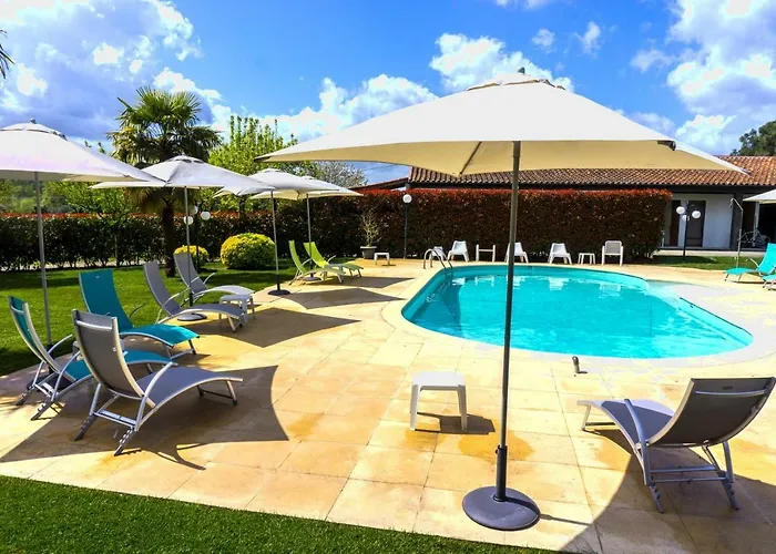 De Charme Casa Fundevila Hotel